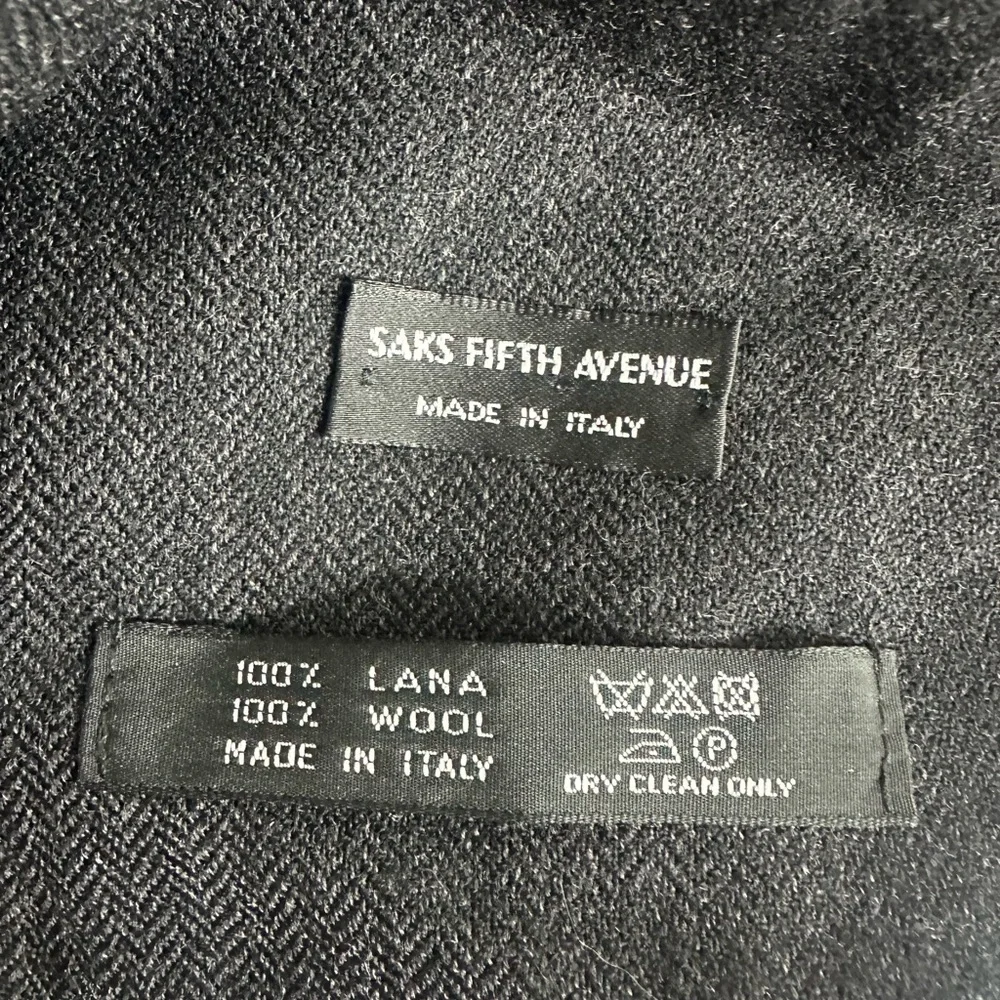 Saks Fifth Avenue Lightweight Knit 100% Wool Scarf Shawl Wrap Gray Made In Italy
